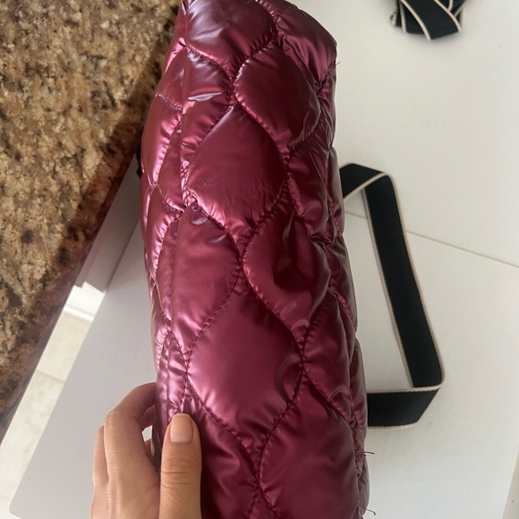 🍇  new Lovely weather friendly shoulder bag🍇 - Picture 5 of 7